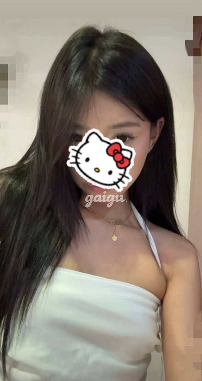 ÁNH LINH❤️GÁI MỚI LỚN, LOLI CHÂN DÀI 1M7